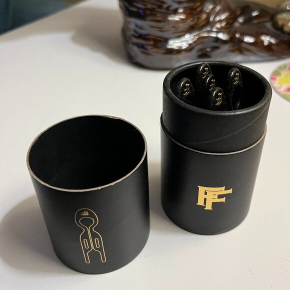 Fiona Franchimon  Nº 1 HAIRPIN | Brown (5 per box) - Picture 3 of 3